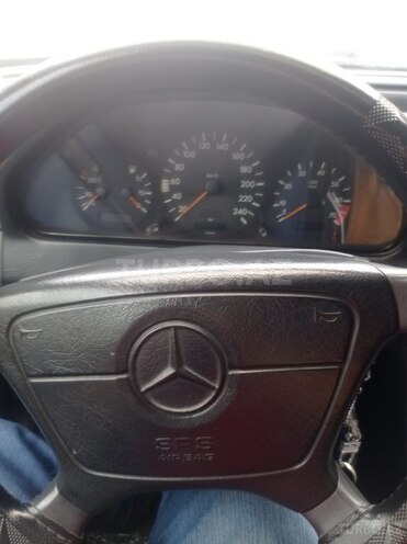 Mercedes C 220 1993, 300,000 km - 2.2 л - Bakı