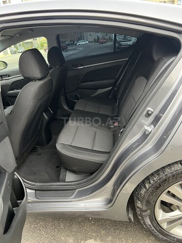 Hyundai Elantra 2018, 138,404 km - 2.0 l - Bakı