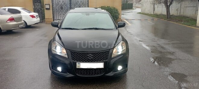 Suzuki Kizashi 2010, 235,000 km - 2.4 l - Bakı