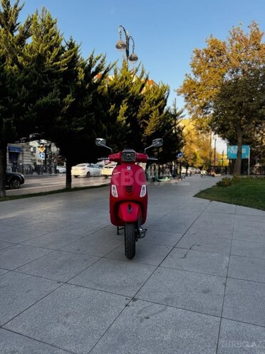 Vespa  2023, 13,000 km - 0.2 l - Bakı