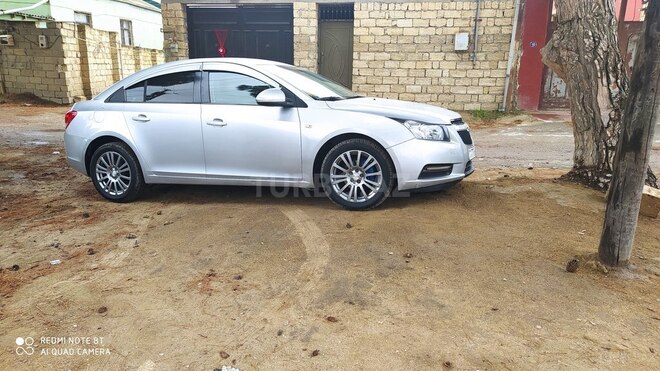 Chevrolet Cruze 2011, 232,371 km - 1.6 л - Bakı