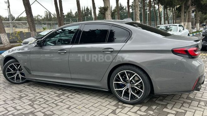 BMW 530e 2021, 40,085 km - 2.0 l - Bakı