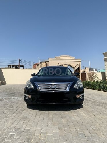 Nissan Teana-1