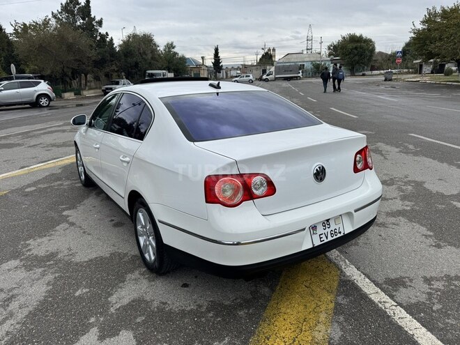Volkswagen Passat 2005, 256,000 km - 2.0 l - Sumqayıt