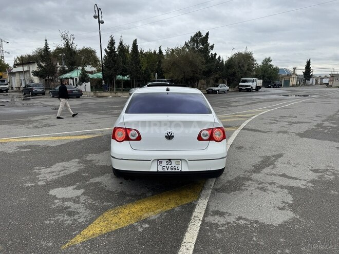 Volkswagen Passat 2005, 256,000 km - 2.0 l - Sumqayıt