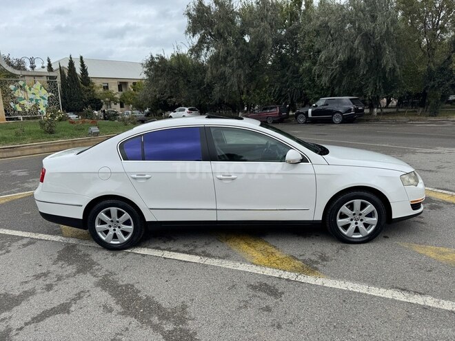 Volkswagen Passat 2005, 256,000 km - 2.0 l - Sumqayıt