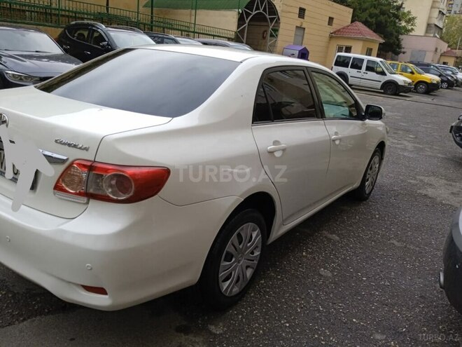 Toyota Corolla 2013, 190,000 km - 1.6 l - Bakı