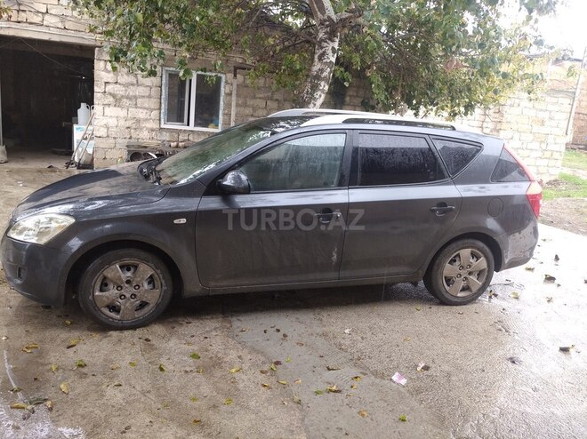 Kia Ceed 2008, 310,000 km - 1.4 l - Şabran