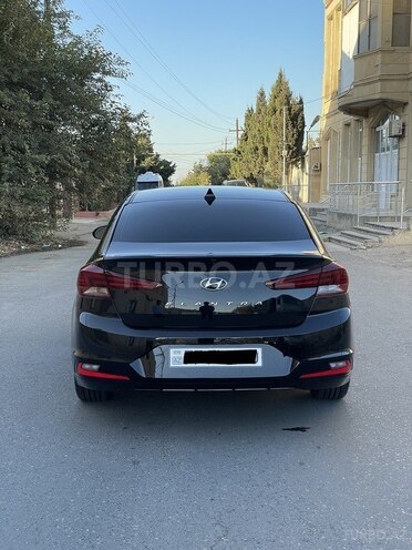 Hyundai Elantra 2019, 106,000 km - 2.0 l - Bakı