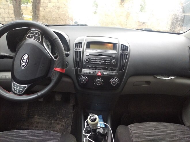 Kia Ceed 2008, 310,000 km - 1.4 l - Şabran