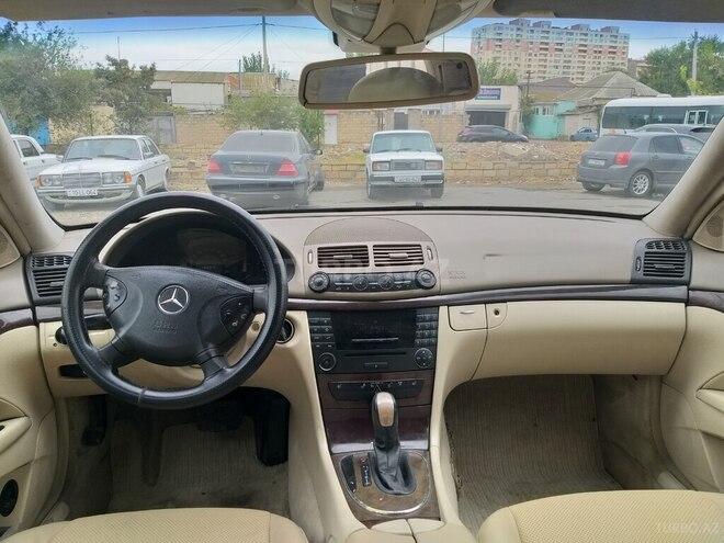 Mercedes E 220 d 2003, 326,379 km - 2.2 л - Bakı