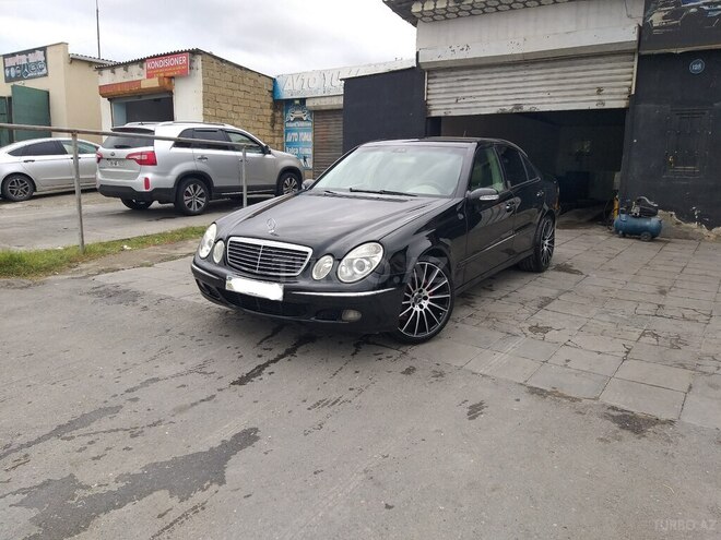 Mercedes E 220 d 2003, 326,379 km - 2.2 л - Bakı