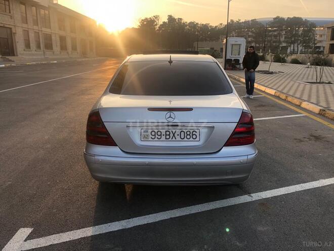 Mercedes E 240 2002, 317,000 km - 2.6 l - Sumqayıt