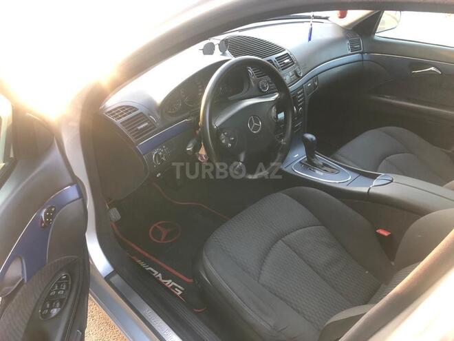 Mercedes E 240 2002, 317,000 km - 2.6 l - Sumqayıt