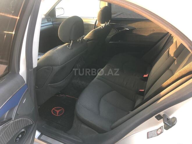 Mercedes E 240 2002, 317,000 km - 2.6 l - Sumqayıt