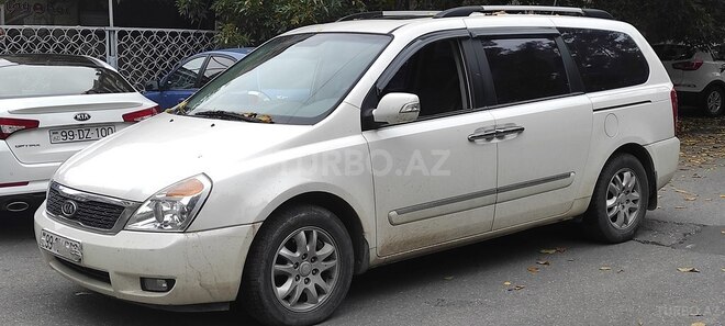 Kia Carnival-20