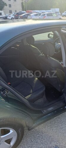 Mercedes E 220 d 2002, 690,000 km - 2.2 l - Bakı