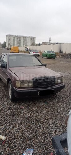 Mercedes 190 1991, 350,000 km - 1.8 l - Gəncə