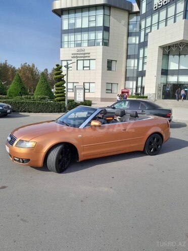 Audi A4 2004, 171,059 km - 2.0 l - İmişli
