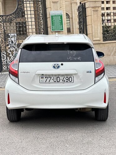 Toyota Aqua 2017, 150,000 km - 1.5 l - Bakı