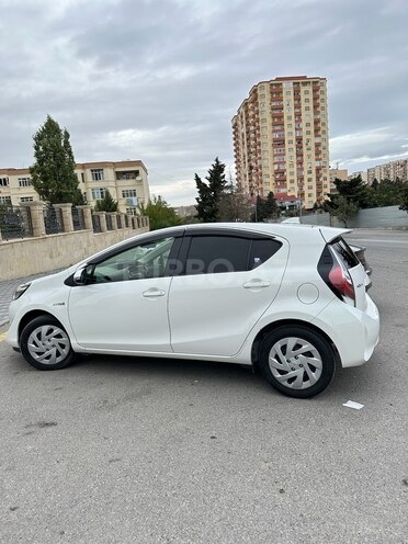 Toyota Aqua 2017, 150,000 km - 1.5 l - Bakı