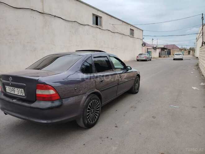 Opel Vectra 1995, 342,222 km - 1.8 l - Sumqayıt