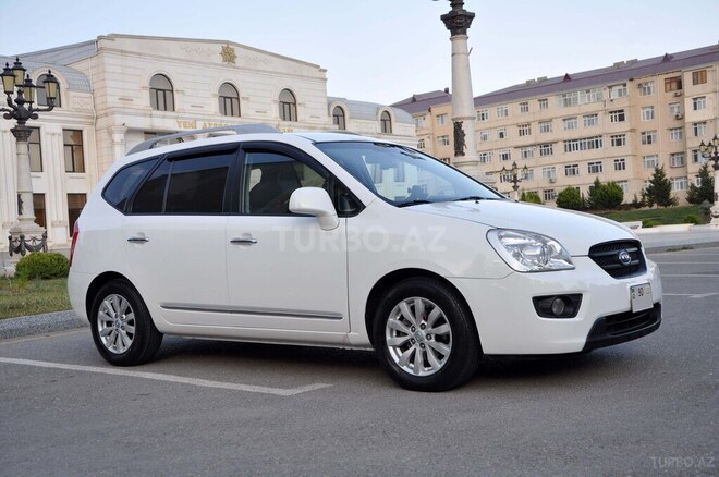 Kia Carens 2011, 246,000 km - 2.0 l - Sumqayıt