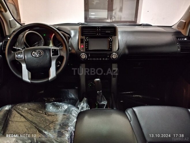 Toyota Land Cruiser Prado 2010, 138,000 km - 2.7 l - Bakı