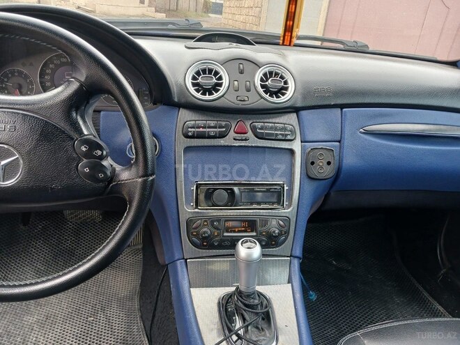 Mercedes  2002, 172,700 km - 5.0 l - Bakı