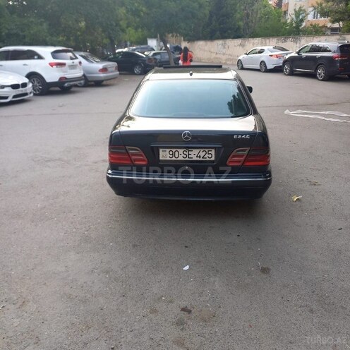 Mercedes E 240 2000, 190,000 km - 2.4 l - Bakı