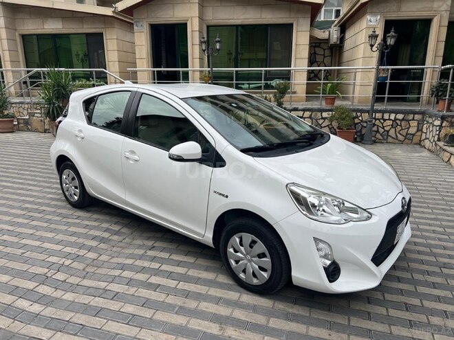 Toyota Aqua 2017, 41,500 km - 1.5 л - Bakı