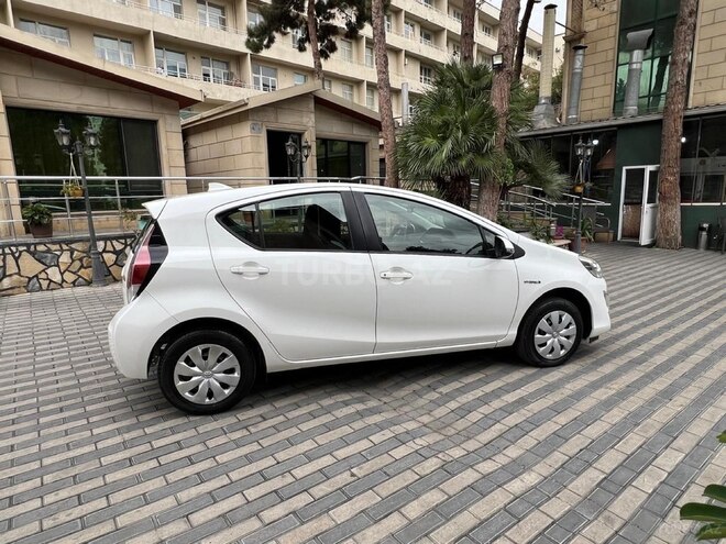 Toyota Aqua 2017, 41,500 km - 1.5 л - Bakı