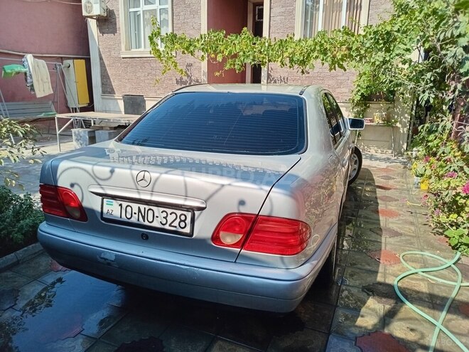 Mercedes E 200 d 1998, 447,000 km - 2.2 л - Sumqayıt