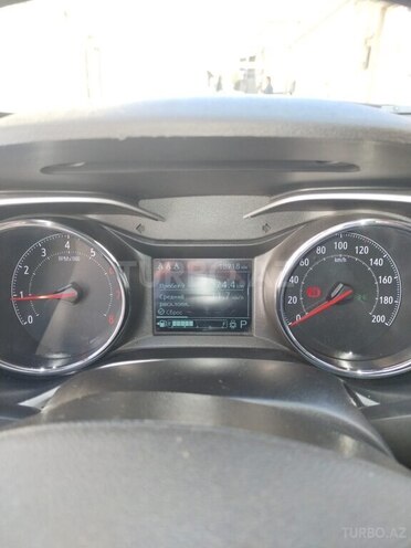 Chevrolet Tracker 2023, 19,000 km - 1.8 l - Bakı