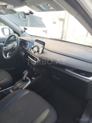 Chevrolet Tracker 2023, 19,000 km - 1.8 l - Bakı