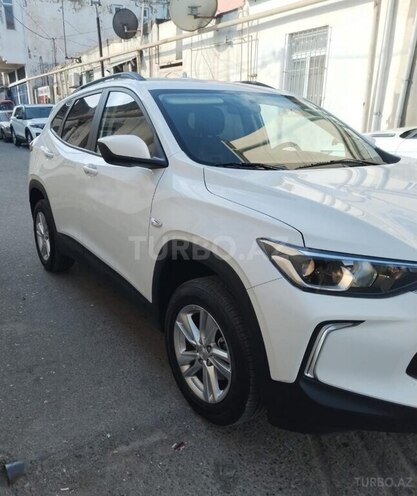 Chevrolet Tracker 2023, 19,000 km - 1.8 l - Bakı