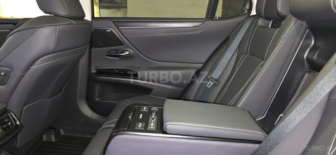 Lexus ES 300h 2023, 0 km - 2.5 l - Bakı