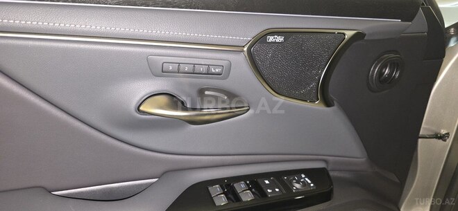 Lexus ES 300h 2023, 0 km - 2.5 l - Bakı