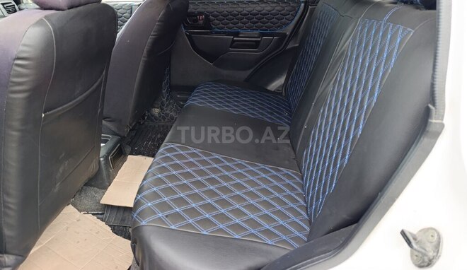 Mitsubishi Pajero io 2001, 220,000 km - 2.0 l - Beyləqan