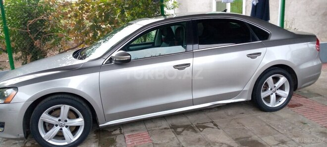 Volkswagen Passat 2012, 195,620 km - 2.5 l - Cəlilabad