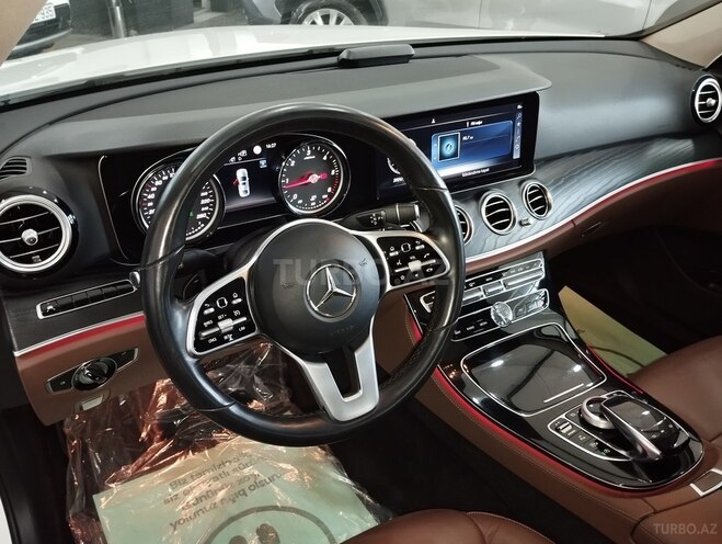 Mercedes E 200 d 2019, 143,000 km - 2.0 л - Bakı