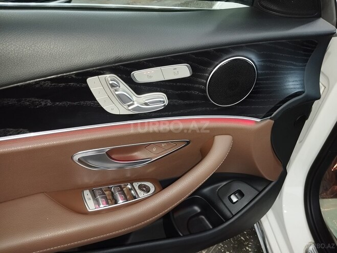 Mercedes E 200 d 2019, 143,000 km - 2.0 л - Bakı