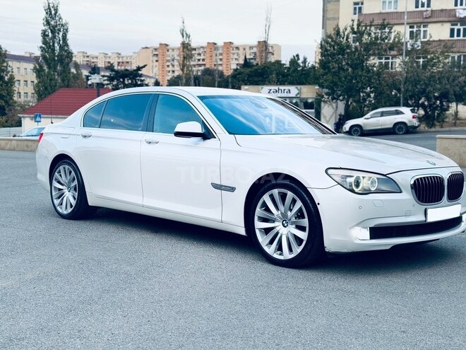 BMW 750 2010, 133,702 km - 4.4 л - Bakı