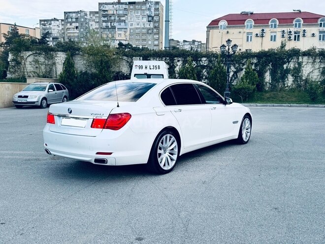 BMW 750 2010, 133,702 km - 4.4 л - Bakı