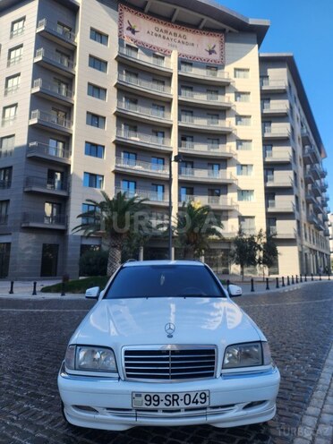 Mercedes C 220 d 1999, 999,999 km - 2.2 l - Gəncə
