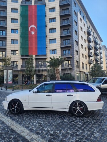 Mercedes C 220 d 1999, 999,999 km - 2.2 l - Gəncə