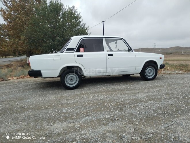 LADA (VAZ) 2107 2006, 26,784 km - 1.6 l - Füzuli