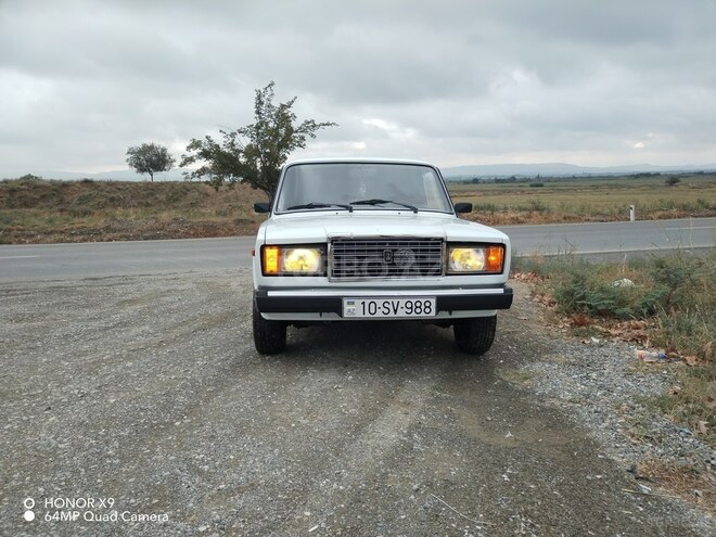 LADA (VAZ) 2107 2006, 26,784 km - 1.6 l - Füzuli