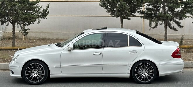 Mercedes E 320 2002, 299,000 km - 3.2 л - Bakı