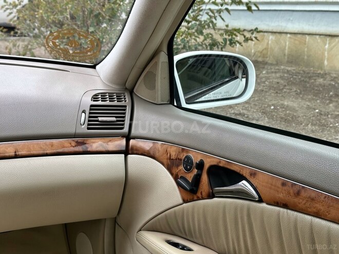 Mercedes E 320 2002, 299,000 km - 3.2 л - Bakı